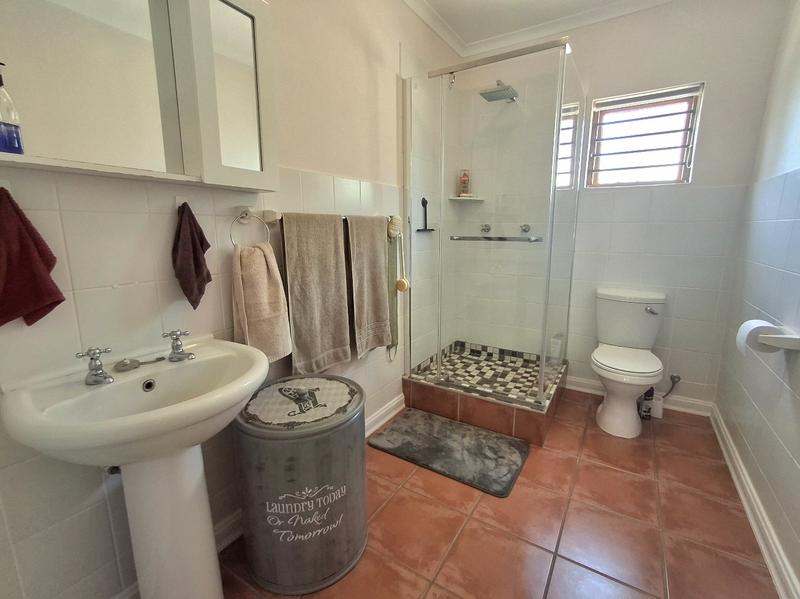 3 Bedroom Property for Sale in Britannia Bay Western Cape
